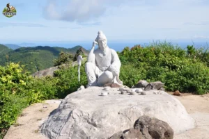 Trekking Đỉnh Bàn Cờ Đà Nẵng